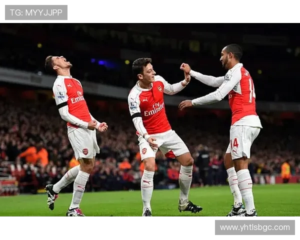 蒂埃里亨利传奇生涯回顾从阿森纳英雄到法国足球象征 蒂埃里亨利传奇生涯回顾从阿森纳英雄到法国足球象征