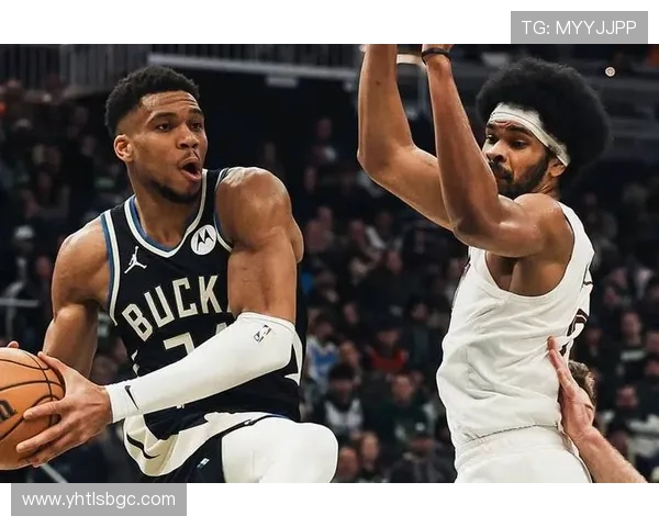 纽约尼克斯迎强敌上演巅峰对决球队实力碰撞引爆全场激情