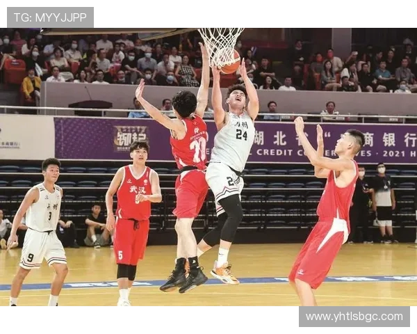 广州篮球队近期状态分析与未来发展展望聚焦篮球热潮